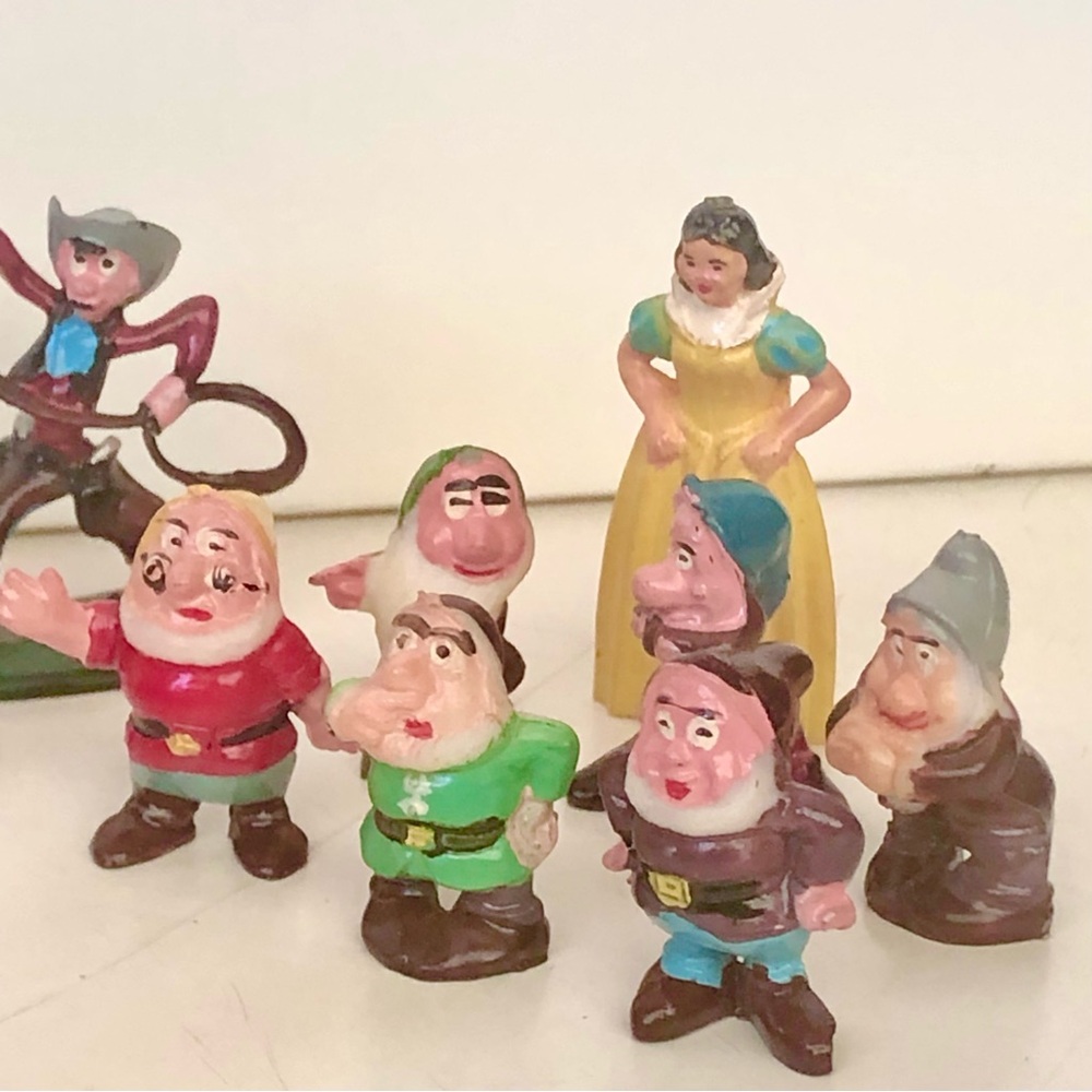 1968 Vintage Disney Mixed Lot Characters Snow White, Thumper & more Figurine Set